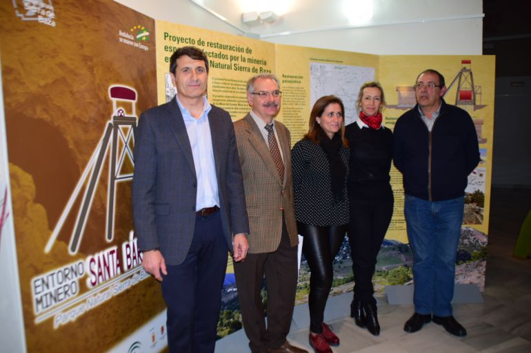 Presentación del proyecto de regeneración e interpretación de las antiguas explotaciones mineras en la Sierra de Baza Presentación del proyecto de regeneración e interpretación de las antiguas explotaciones mineras en la Sierra de Baza