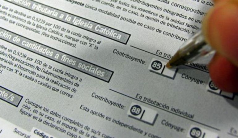 León Laico pide que no se marque ninguna 'X' en la declaración de la renta León Laico pide que no se marque ninguna 'X' en la declaración de la renta