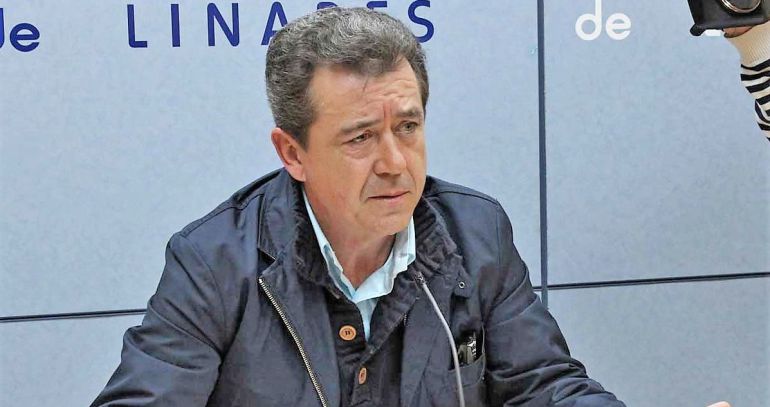 El alcalde de Linares, Juan Fernández. El alcalde de Linares, Juan Fernández.