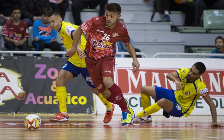 ElPozo despide al Palacio de la fase regular en un trámite ante Catgas ElPozo despide al Palacio de la fase regular en un trámite ante Catgas
