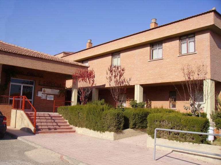 Denuncian otro caso de trato vejatorio a un joven con autismo en Lorca Denuncian otro caso de trato vejatorio a un joven con autismo en Lorca