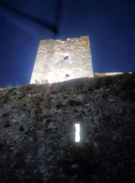 El castillo de Sarracín estrena iluminación El castillo de Sarracín estrena iluminación