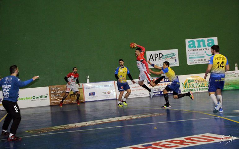 Balonmano Nava V. Herol supera 29-23 al Amenabar | Radio Segovia ... Balonmano Nava V. Herol supera 29-23 al Amenabar | Radio Segovia ...