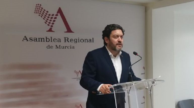 La oposición advierte que el 'Caso Desaladora' podría manchar al actual Ejecutivo regional La oposición advierte que el 'Caso Desaladora' podría manchar al actual Ejecutivo regional