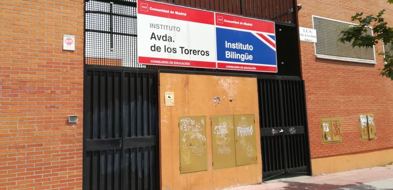 Fachada del instituto público IES Avenida de los Toreros, de Madrid Fachada del instituto público IES Avenida de los Toreros, de Madrid