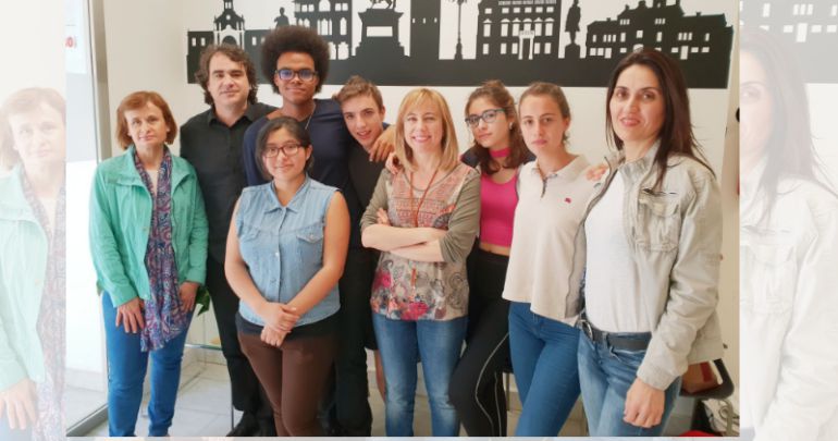 Algunes de les persones de “El camí de l’Èxit” Algunes de les persones de “El camí de l’Èxit”