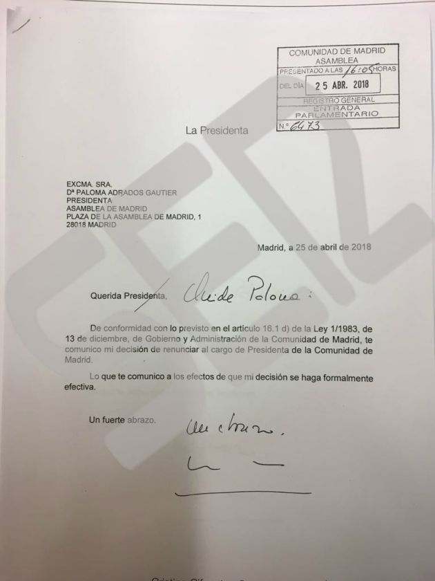 Cifuentes se queda como Diputada con dedicación exclusiva Cifuentes se queda como Diputada con dedicación exclusiva