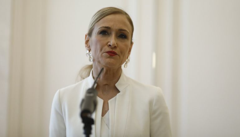 Cristina Cifuentes renuncia a la presidencia del PP en Madrid Cristina Cifuentes renuncia a la presidencia del PP en Madrid