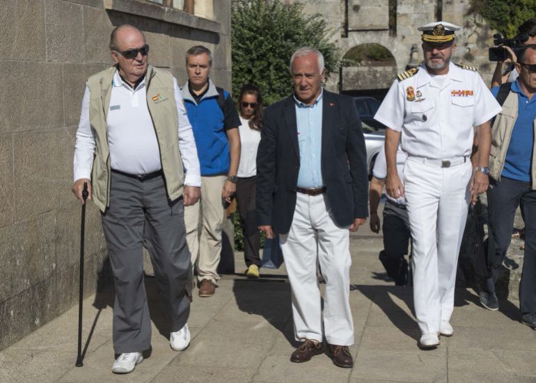 El rey emérito durante la celebración del Trofeo Princesa de Asturias en Baiona El rey emérito durante la celebración del Trofeo Princesa de Asturias en Baiona