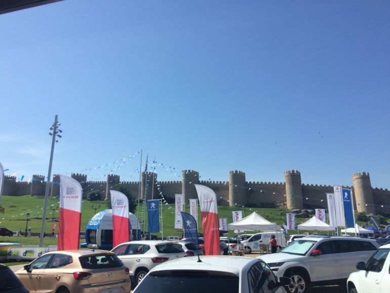 Algunos vehículos expuestos en la Feria del Motor, organizada por Cadena SER Ávila Algunos vehículos expuestos en la Feria del Motor, organizada por Cadena SER Ávila