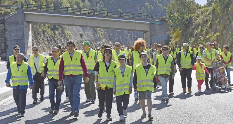 Ethel Vázquez acompañada por el delegado de la Xunta en Vigo recorre la nueva autovía del Morrazo Ethel Vázquez acompañada por el delegado de la Xunta en Vigo recorre la nueva autovía del Morrazo
