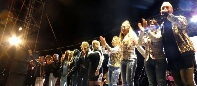 Aforo completo en Puertollano para bailar con Radiolé Aforo completo en Puertollano para bailar con Radiolé