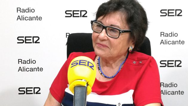 Isabel Campoy, autora de cuentos infantiles Isabel Campoy, autora de cuentos infantiles