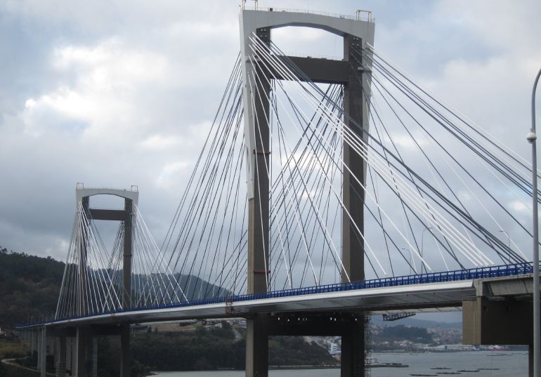 Puente de Rande tras la ampliación Puente de Rande tras la ampliación