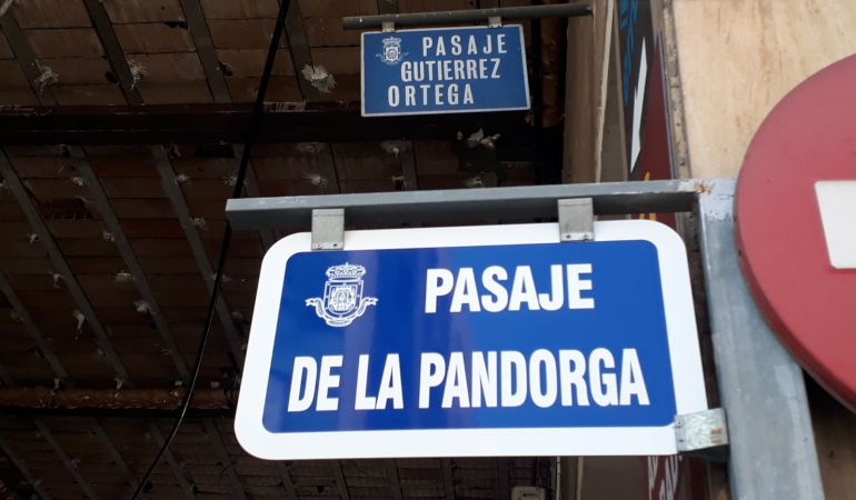 Ciudad Real elimina los últimos vestigios franquistas Ciudad Real elimina los últimos vestigios franquistas