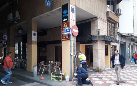 Ciudad Real elimina los últimos vestigios franquistas Ciudad Real elimina los últimos vestigios franquistas