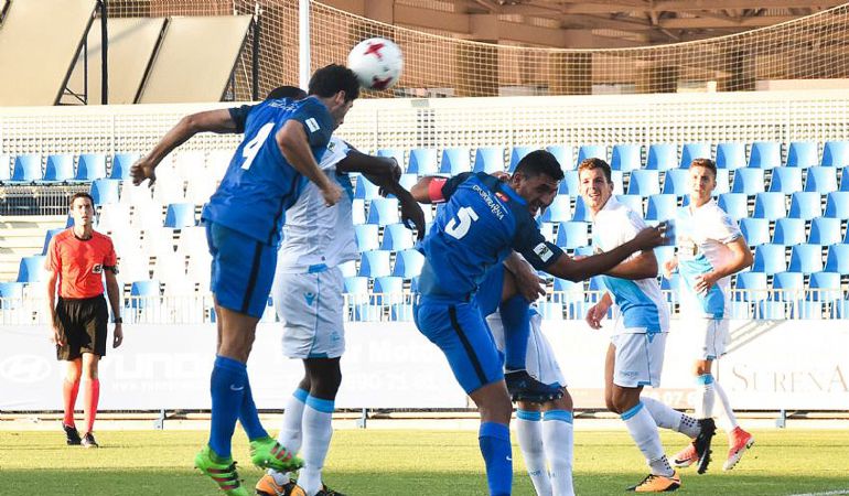 El Fabril se impuso al Fuenlabrada (1-2) en el Fernando Torres en el primer partido de la temporada. El Fabril se impuso al Fuenlabrada (1-2) en el Fernando Torres en el primer partido de la temporada.