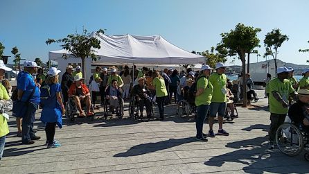 Un grupo de voluntarios les ha acompañado en todo momento Un grupo de voluntarios les ha acompañado en todo momento