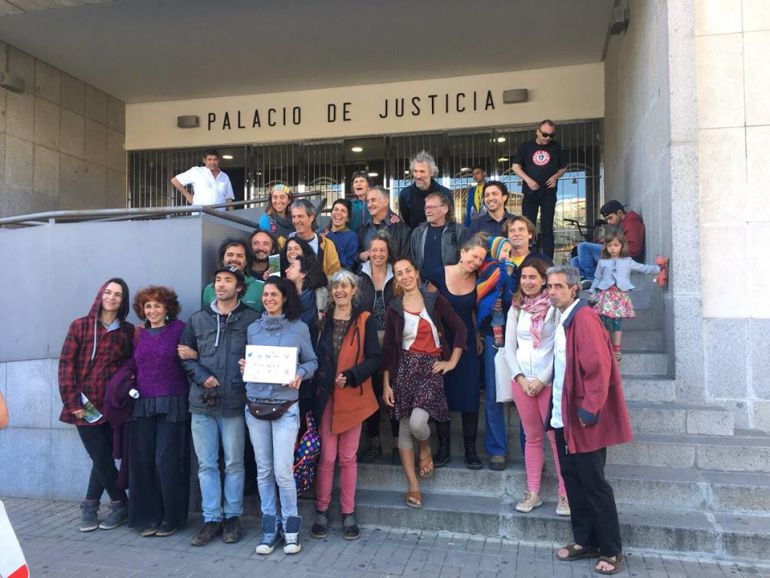 La justicia da 5 años a la aldea del Calabacino para regularizarse La justicia da 5 años a la aldea del Calabacino para regularizarse