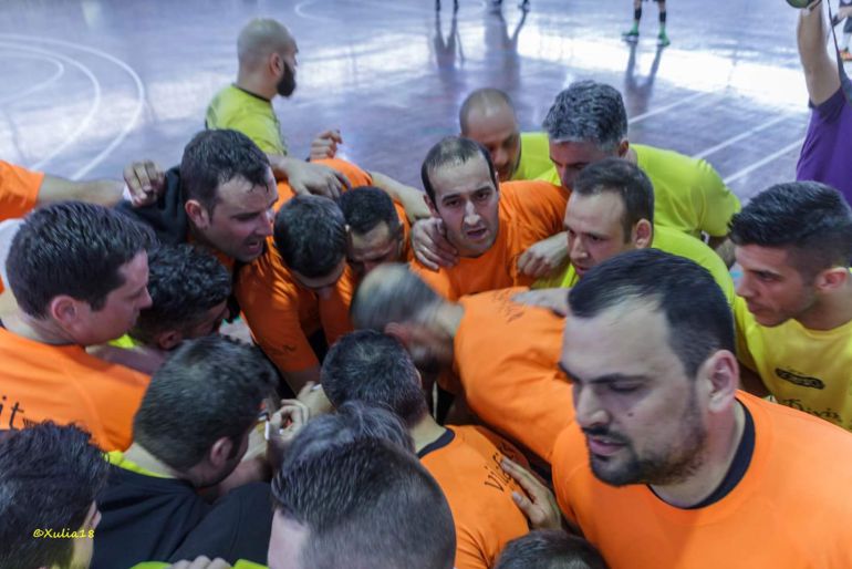 Gran gesta histórica del equipo del Carnes do Ribeiro, al conseguir el ascenso a la Primera División Nacional del Balonmano. Gran gesta histórica del equipo del Carnes do Ribeiro, al conseguir el ascenso a la Primera División Nacional del Balonmano.