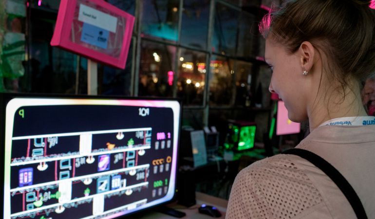 Los expertos alertan de la importancia de la actualizar los equipos conectados a Internet para evitar ser atacados por hackers. Los expertos alertan de la importancia de la actualizar los equipos conectados a Internet para evitar ser atacados por hackers.