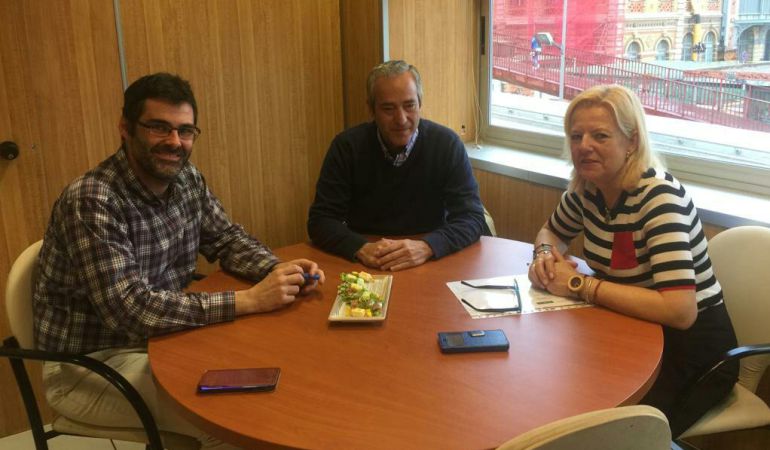 Reunión con el alcalde de Dalías. Reunión con el alcalde de Dalías.
