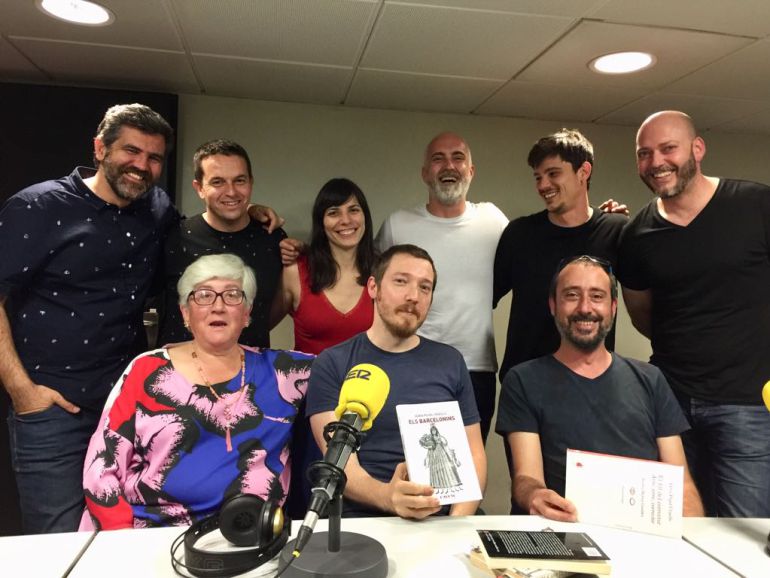 Adrià Pujol Cruells: "He agafat la mala fama de poder escriure tres llibres en el bus de camí a casa" Adrià Pujol Cruells: "He agafat la mala fama de poder escriure tres llibres en el bus de camí a casa"