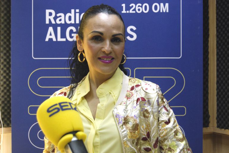 Rocío Alcalá pasa por Radio Algeciras para presentarnos su disco "Me salen del corazón" Rocío Alcalá pasa por Radio Algeciras para presentarnos su disco "Me salen del corazón"