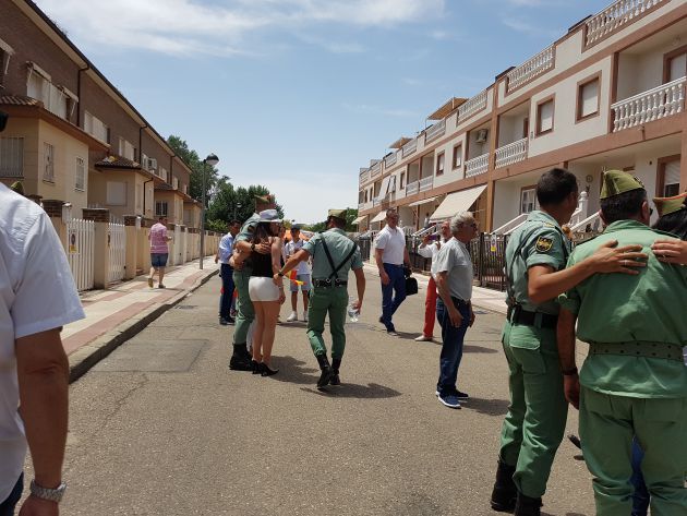 El desfile central de las Fuerzas Armadas en Logroño costará el doble que el año anterior en Guadalajara: Se dobla el presupuesto para el desfile de las Fuerzas Armadas El desfile central de las Fuerzas Armadas en Logroño costará el doble que el año anterior en Guadalajara: Se dobla el presupuesto para el desfile de las Fuerzas Armadas