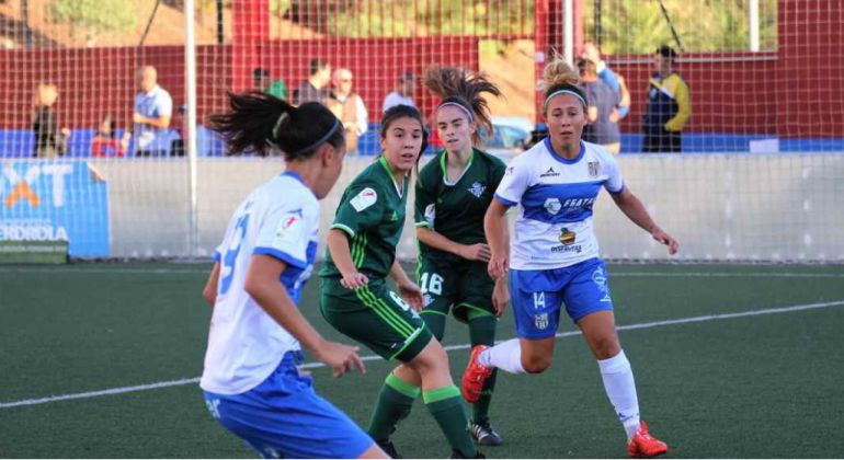 Las tinerfeñas hacen historia al plantarse en semifinales del torneo copero Las tinerfeñas hacen historia al plantarse en semifinales del torneo copero