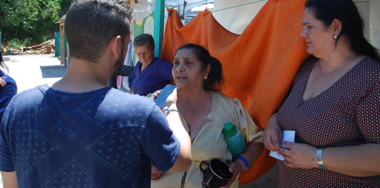Reportaje sobre el poblado de Las Sabinas de Mario Ambrona: Una mañana en el poblado de Las Sabinas Reportaje sobre el poblado de Las Sabinas de Mario Ambrona: Una mañana en el poblado de Las Sabinas