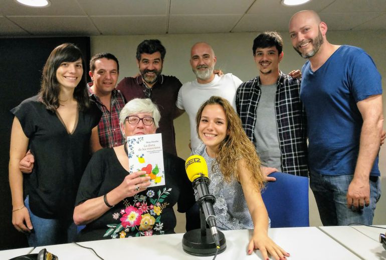 Neus Elcacho: "Els radicalismes fan que sigui molt difícil seguir una dieta" Neus Elcacho: "Els radicalismes fan que sigui molt difícil seguir una dieta"