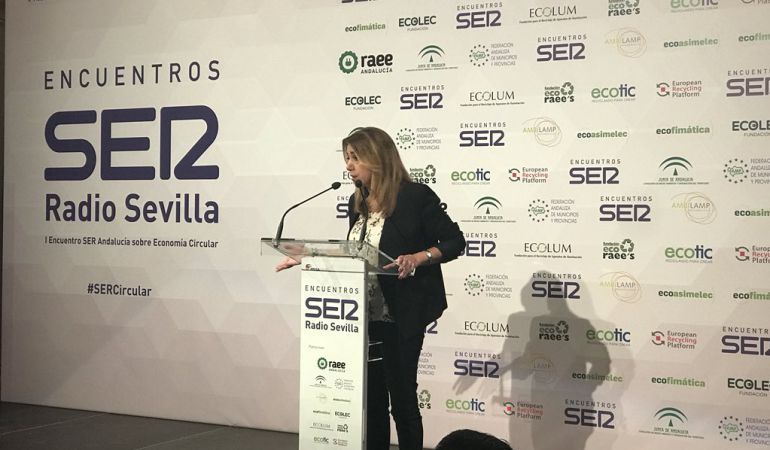 La economía circular, a debate en los Encuentros de la Cadena SER Andalucía: La economía circular, a debate en los Encuentros de la Cadena SER Andalucía La economía circular, a debate en los Encuentros de la Cadena SER Andalucía: La economía circular, a debate en los Encuentros de la Cadena SER Andalucía