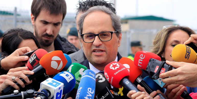 El presidente de la Generalitat de Cataluña, Quim Torra, habla tras su visita a los políticos independentistas presos El presidente de la Generalitat de Cataluña, Quim Torra, habla tras su visita a los políticos independentistas presos