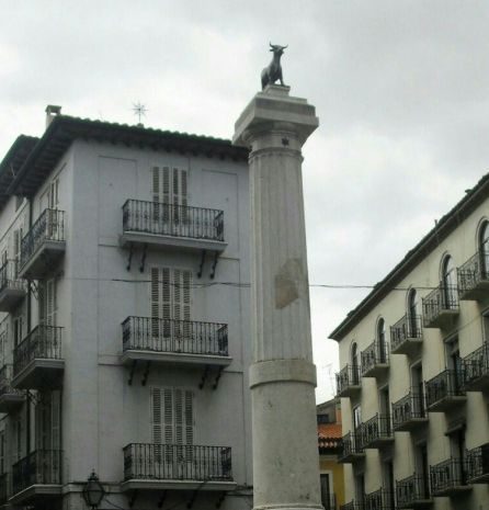 Plaza del Torico de Teruel. Plaza del Torico de Teruel.
