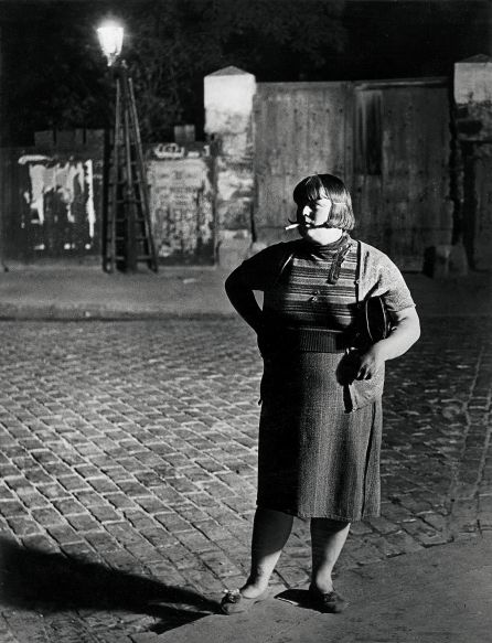 Prostituta, cerca de la Place d'Italie, 1932 Prostituta, cerca de la Place d'Italie, 1932
