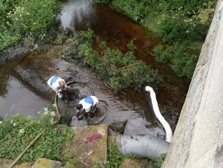 Los trabajos de descontaminación durarán entre dos y tres semanas Los trabajos de descontaminación durarán entre dos y tres semanas