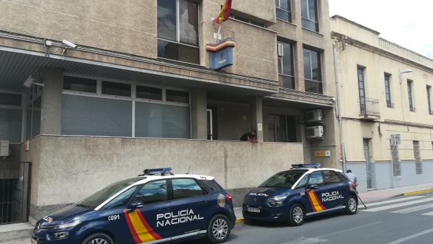 Comisaría de Elda-Petrer Comisaría de Elda-Petrer