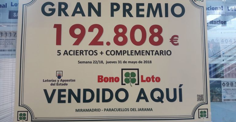 El premio se ha entregado en la Administración ubicada en el Centro Comercial Miramadrid El premio se ha entregado en la Administración ubicada en el Centro Comercial Miramadrid