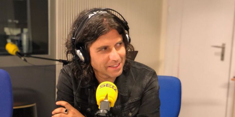 Raúl Gutiérrez, Rulo, guitarra y vocalista de Rulo y la Contrabanda, durante su entrevista Raúl Gutiérrez, Rulo, guitarra y vocalista de Rulo y la Contrabanda, durante su entrevista
