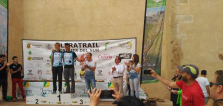 Noelia Camacho y Víctor pintentel se proclamaron ganadores de la UTBS y se les impuso el maillot de campeones Andaluces Noelia Camacho y Víctor pintentel se proclamaron ganadores de la UTBS y se les impuso el maillot de campeones Andaluces