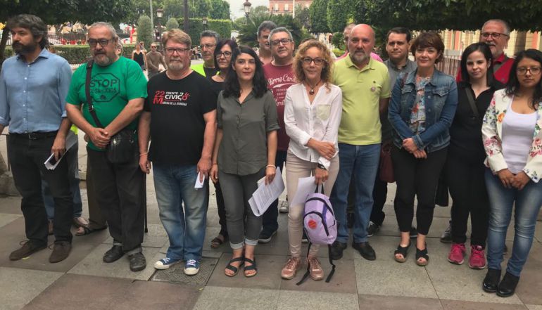 Las Marchas de la Dignidad salen a la calle el Día de la Región bajo el lema 'Lucha por lo de todas' Las Marchas de la Dignidad salen a la calle el Día de la Región bajo el lema 'Lucha por lo de todas'