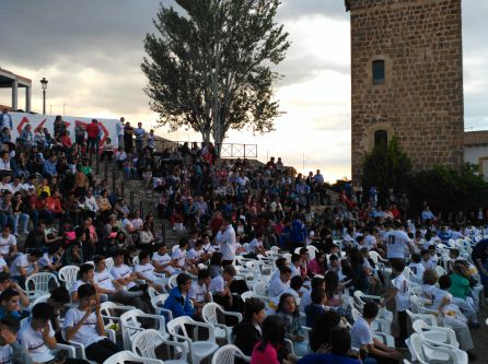 Aforo completo en el anfiteatro de la Torres de Peal de Becerro en la V Gala del Deporte Aforo completo en el anfiteatro de la Torres de Peal de Becerro en la V Gala del Deporte