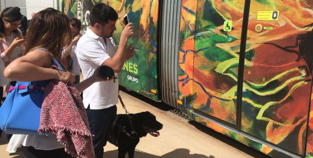 Tranvía de Murcia estrena un sistema para orientar a los invidentes
