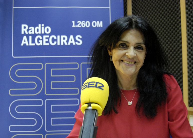 Ana María Barroso nos presenta su novela "En el Corazón del Tilo" Ana María Barroso nos presenta su novela "En el Corazón del Tilo"