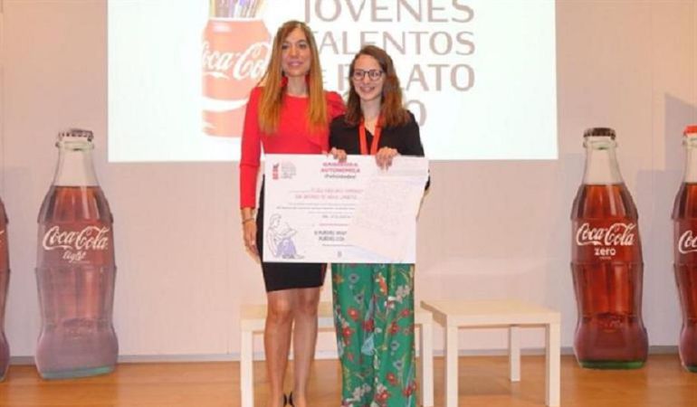 Clara Barranco gana el 58 Concurso Coca-Cola Jóvenes Talentos de Relato Corto Clara Barranco gana el 58 Concurso Coca-Cola Jóvenes Talentos de Relato Corto