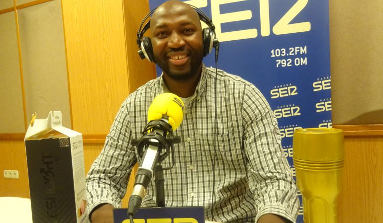 Mamadou Sidi Barri Barri, un español feliz Mamadou Sidi Barri Barri, un español feliz
