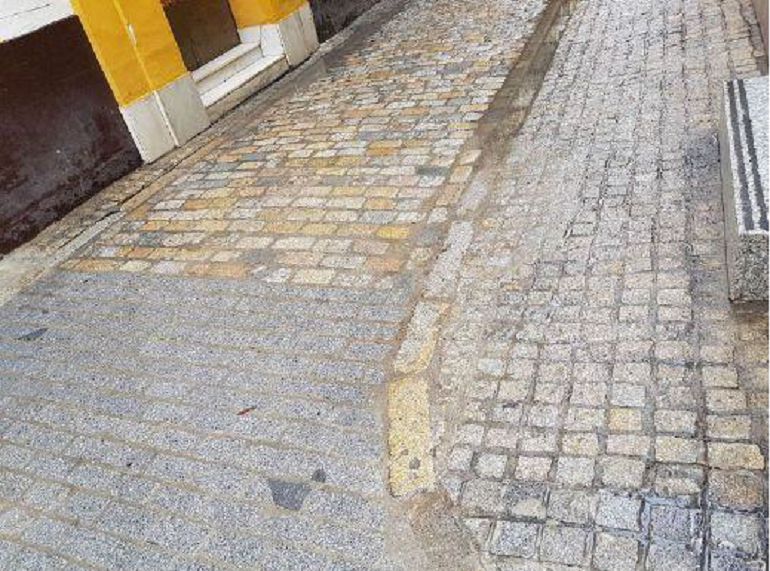 Cardenal Spinola: tramo gris ejecutado por EMASESA en 2018 desde Gavidia hasta su encuentro con Cantabria Cardenal Spinola: tramo gris ejecutado por EMASESA en 2018 desde Gavidia hasta su encuentro con Cantabria