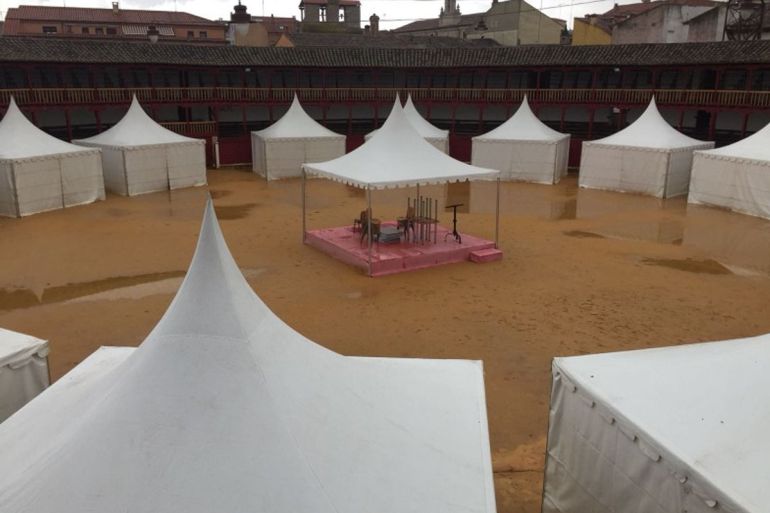 La Plaza de Toros anegada por las últimas lluvias La Plaza de Toros anegada por las últimas lluvias