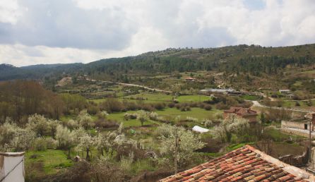 La belleza de Santa María del Val, pequeño pueblo de la Serranía La belleza de Santa María del Val, pequeño pueblo de la Serranía